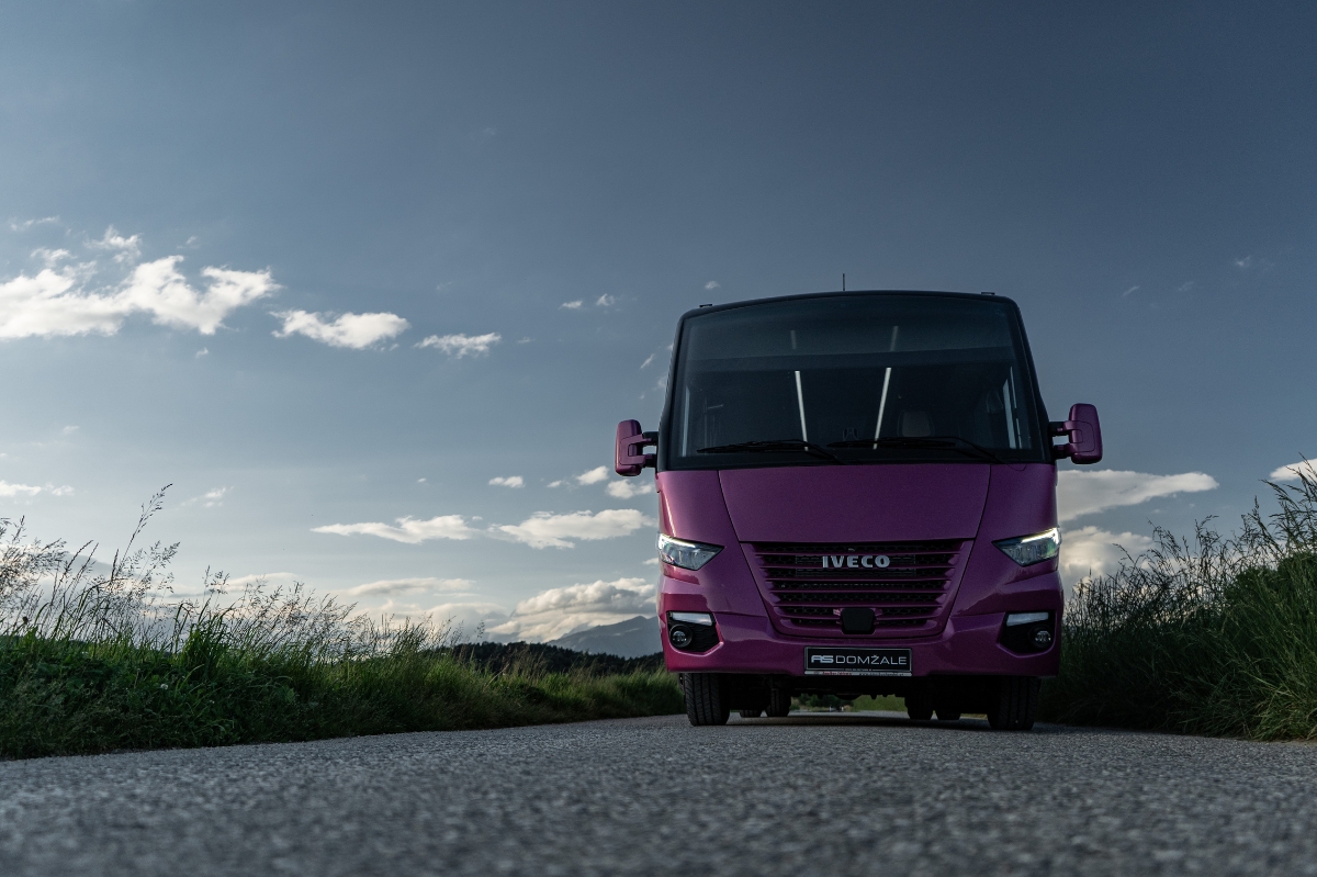 AS Domžale | Vijolični Iveco Rapido - slika 4